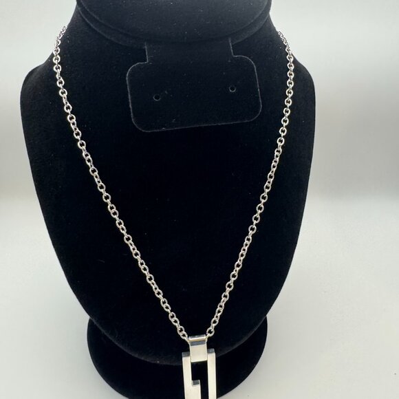 Gucci Open Bar Pendant Necklace - full inclusion - Picture 2 of 7